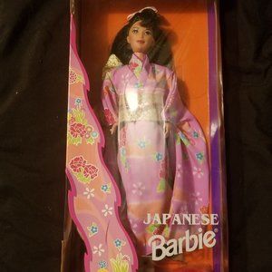 Dolls of the World collection: Japanese Barbie
